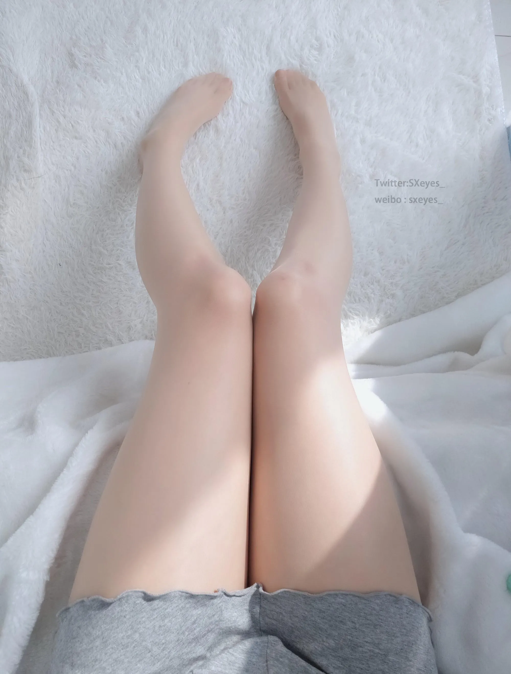 眼酱大魔王w – NO.026 肉丝连衣裙 [30P]插图9